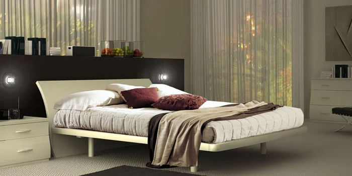 Modern kitchen with sleek design in Manhattan.