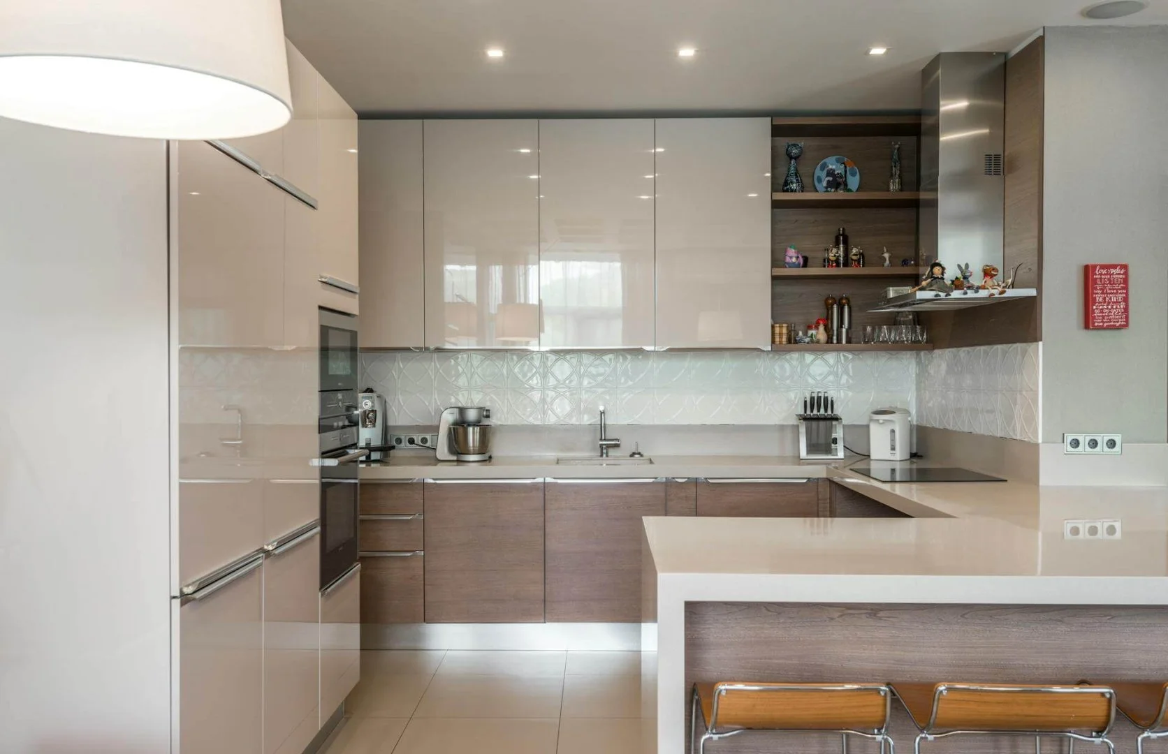 Modern kitchen design in Manhattan with sleek cabinetry and appliances.